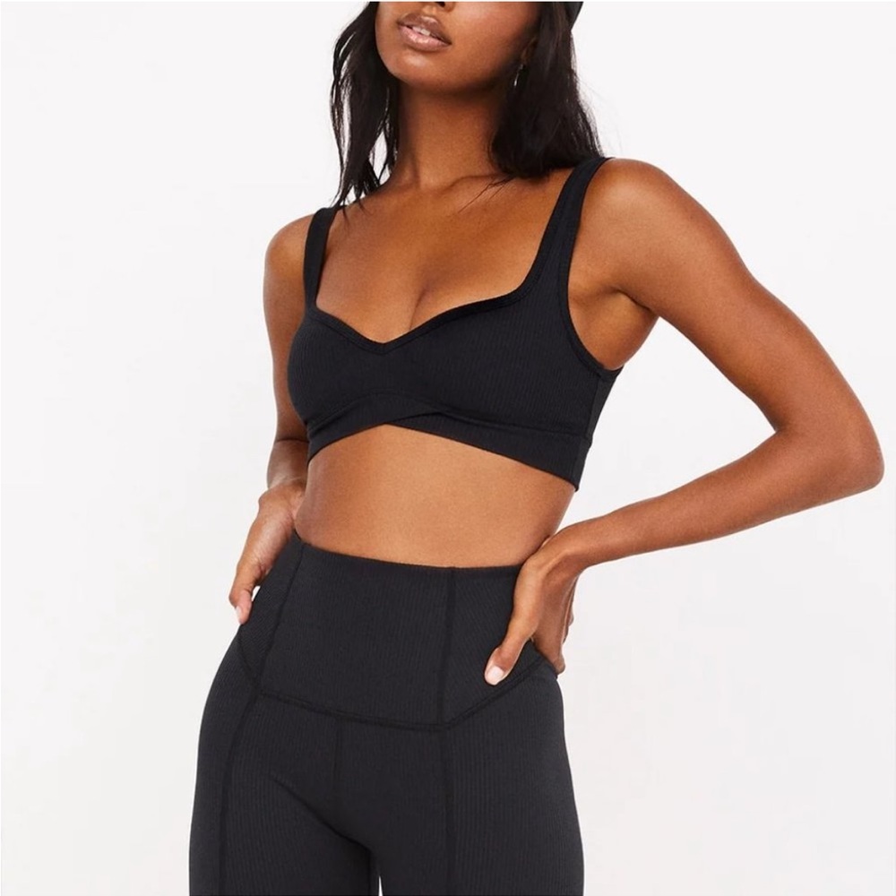 For love and lemons workout top